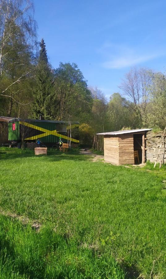 Maringotka Na Jamajce Villa Sternberk Exterior photo